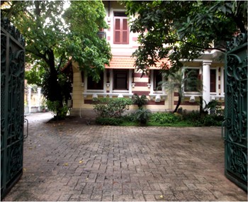 Rental luxurious villas