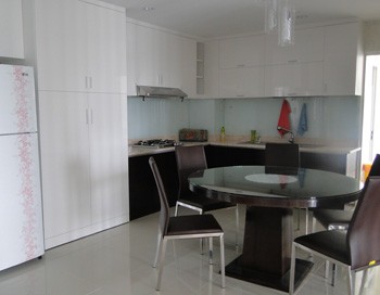 Rental apartment airport