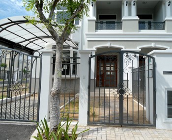 Buy houses Nha Be