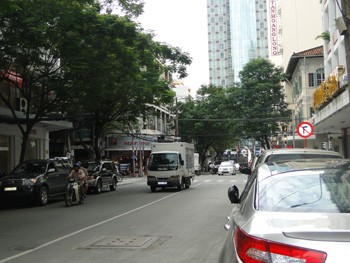 Rental shops Binh Tan
