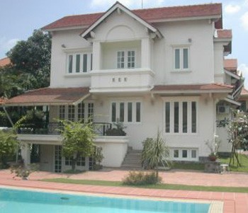 Rental villa district 11