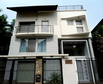 Buy house Thao Dien