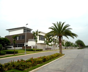 Buy villas district 9