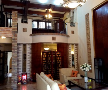 Villa for sale Tan Binh district 