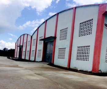 Factory for rent airport