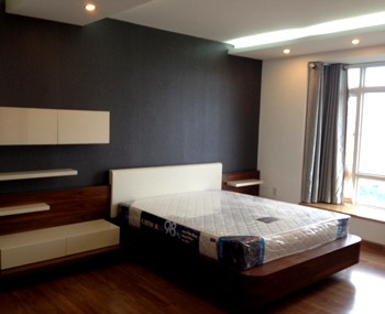 buy penthouses Riverside building