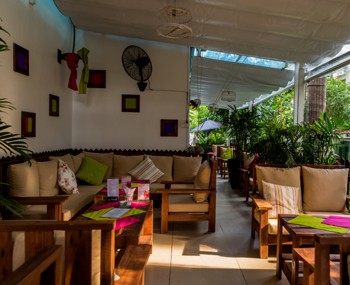 Rental restaurant district 7