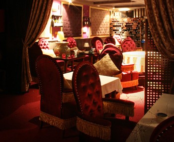 Rental restaurants district 7