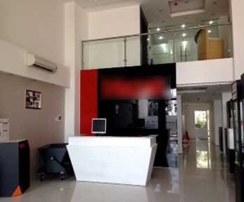 Showroom for rent Saigon