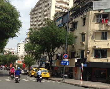 Buy building condominium Ho Chi Minh City