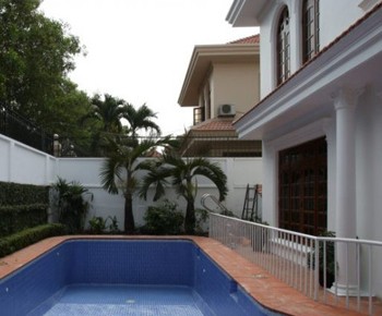 Houses for rent district 2