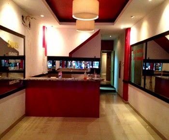 Shop for rent district 1