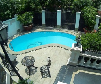 Villa for rent district 7