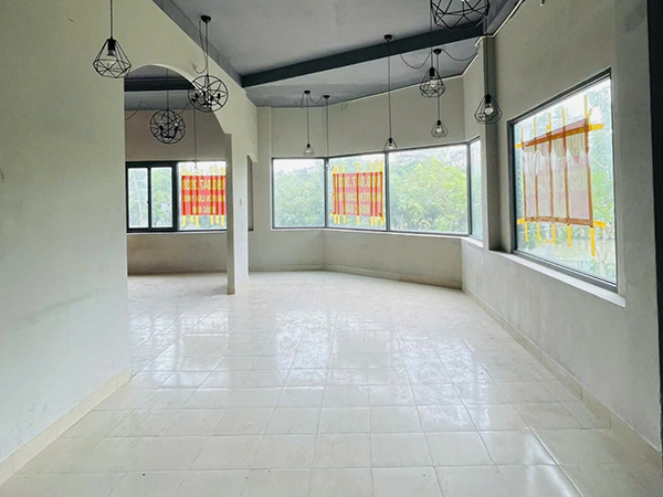 Rental bar Cao Ba Nha