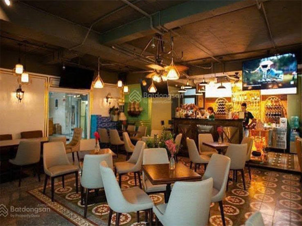 Bar for rent Ngo Duc Ke