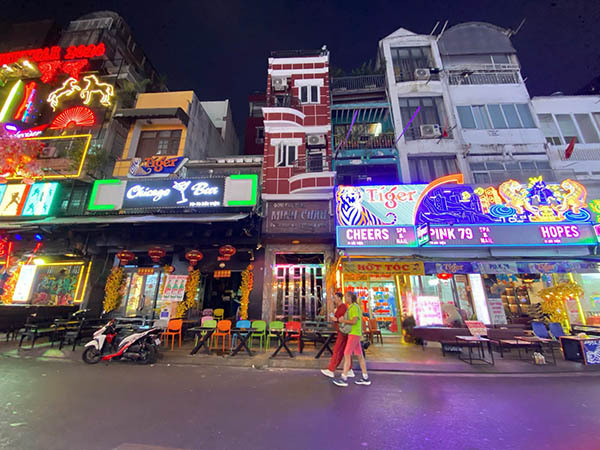 Hotel for rent district 1