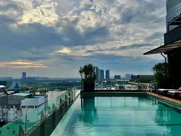 Hotel for rent De Tham