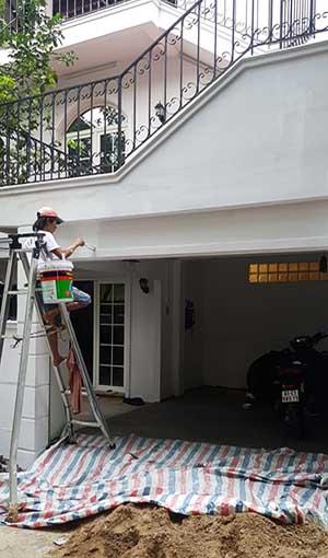Painting commercial property