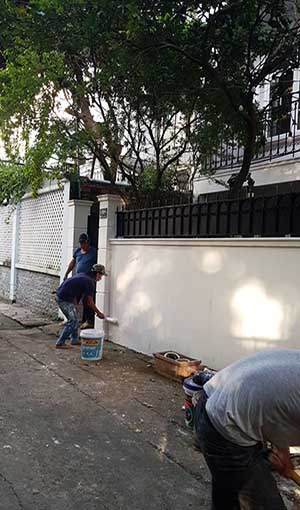 Painting commercial property