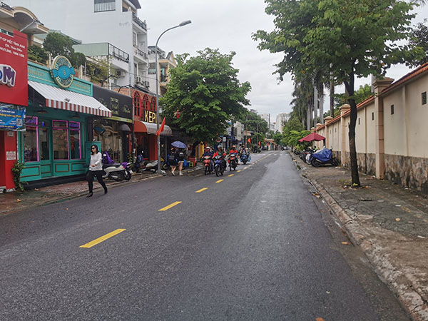 Rental restaurant Ham Nghi