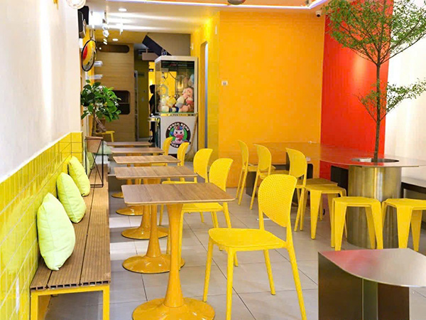 Restaurant for rent Xuan Thuy