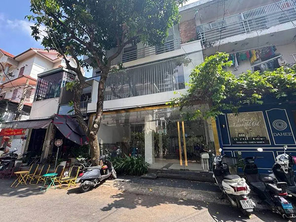 Shop for rent Ho Chi Minh