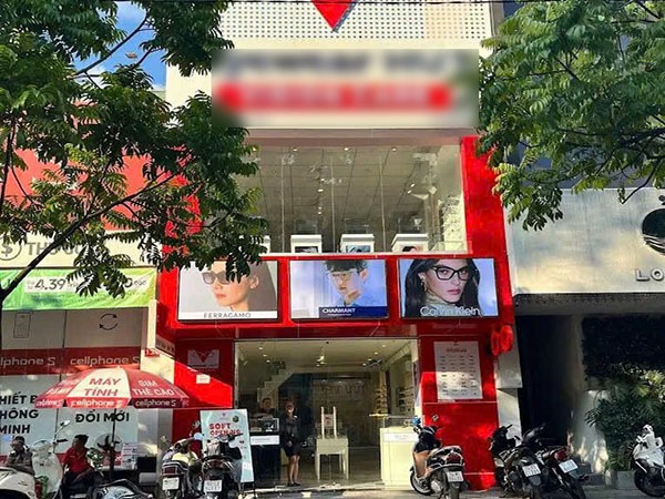 Shop for sale Ho Chi Minh