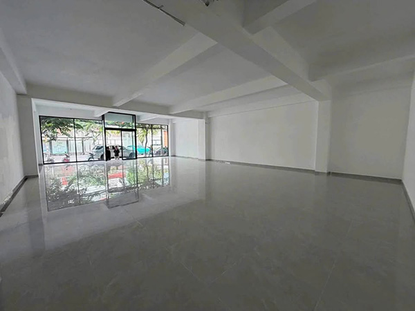 Rental shop Tan Thuan Dong