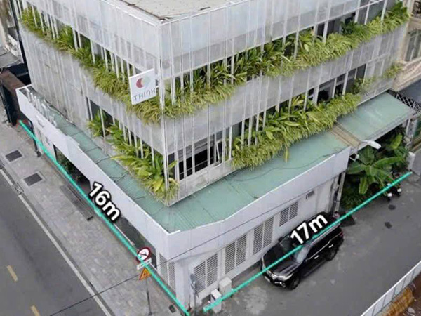 Rental showroom Dang Tat