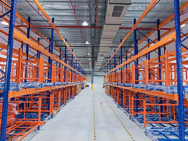 Rental warehouse Giang Dien